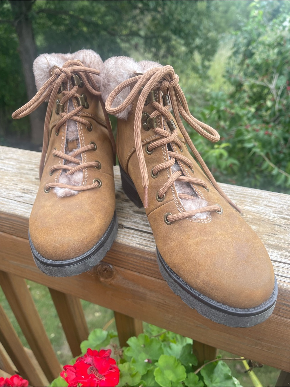 SOUL Naturalizer Tan Lace-Up Faux Fur Ankle Boots